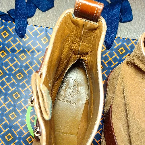 Tory Burch Bennie suede Bootie - Picture 11 of 14